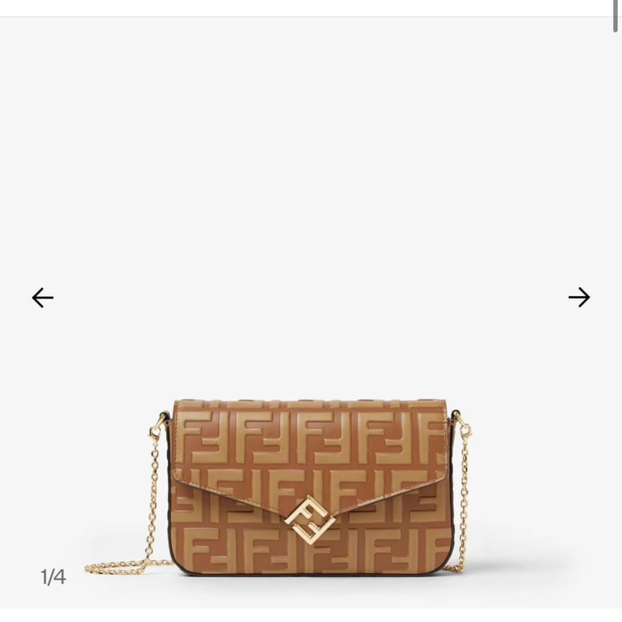 فندي FF Diamonds chain wallet