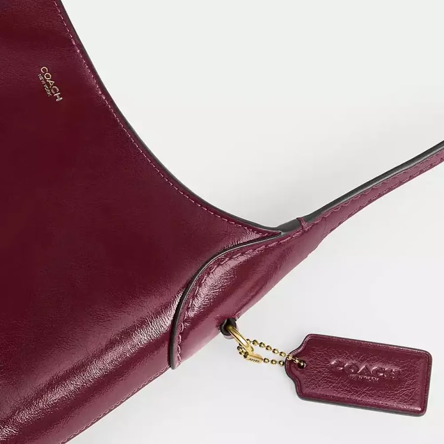 شنطه كوتش Brooklyn Shoulder Bag 26
