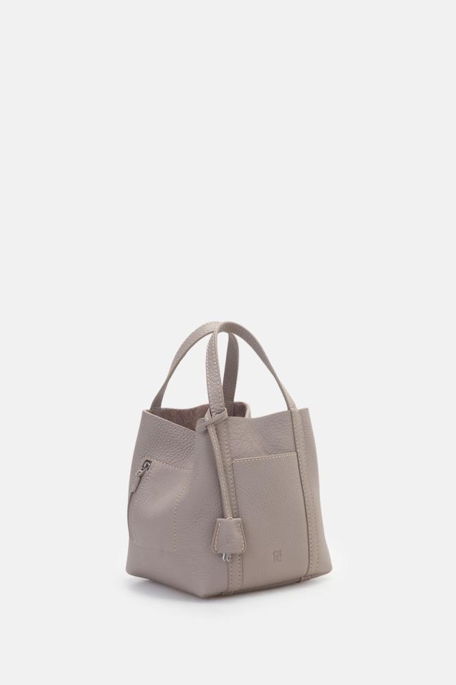 شنطه كارولينا هريرا  Matryoshka Pocket | Small Handbag