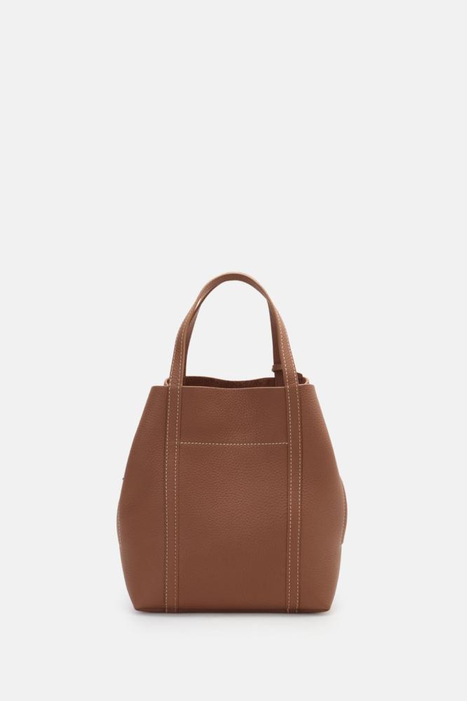 شنطه كارولينا هريرا  Matryoshka Pocket | Medium Handbag