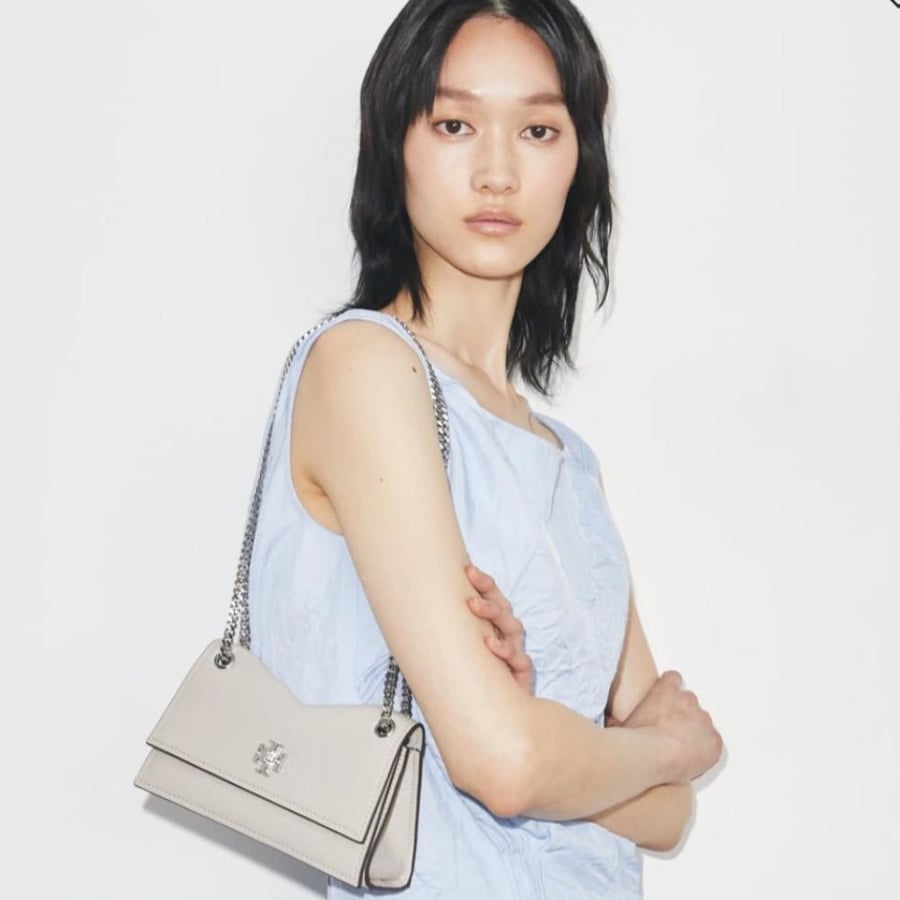 حقيبة توري بورش الحجم ميني MINI KIRA TURNLOCK SHOULDER BAG