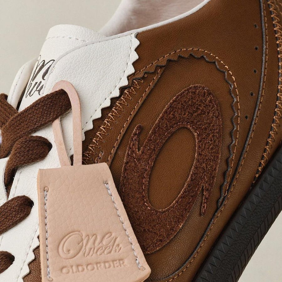 شوز أولد اوردر  One Week Trainer Shoes
