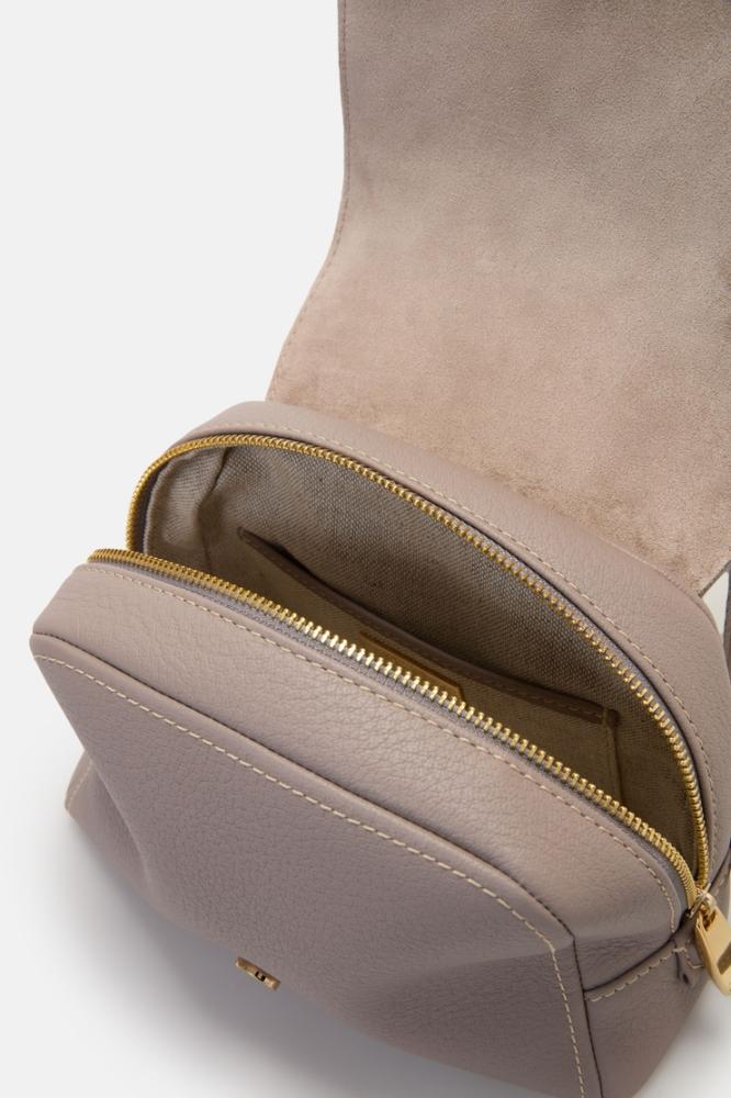 شنطه كارولينا هريرا CH - Small Crossbody Bag