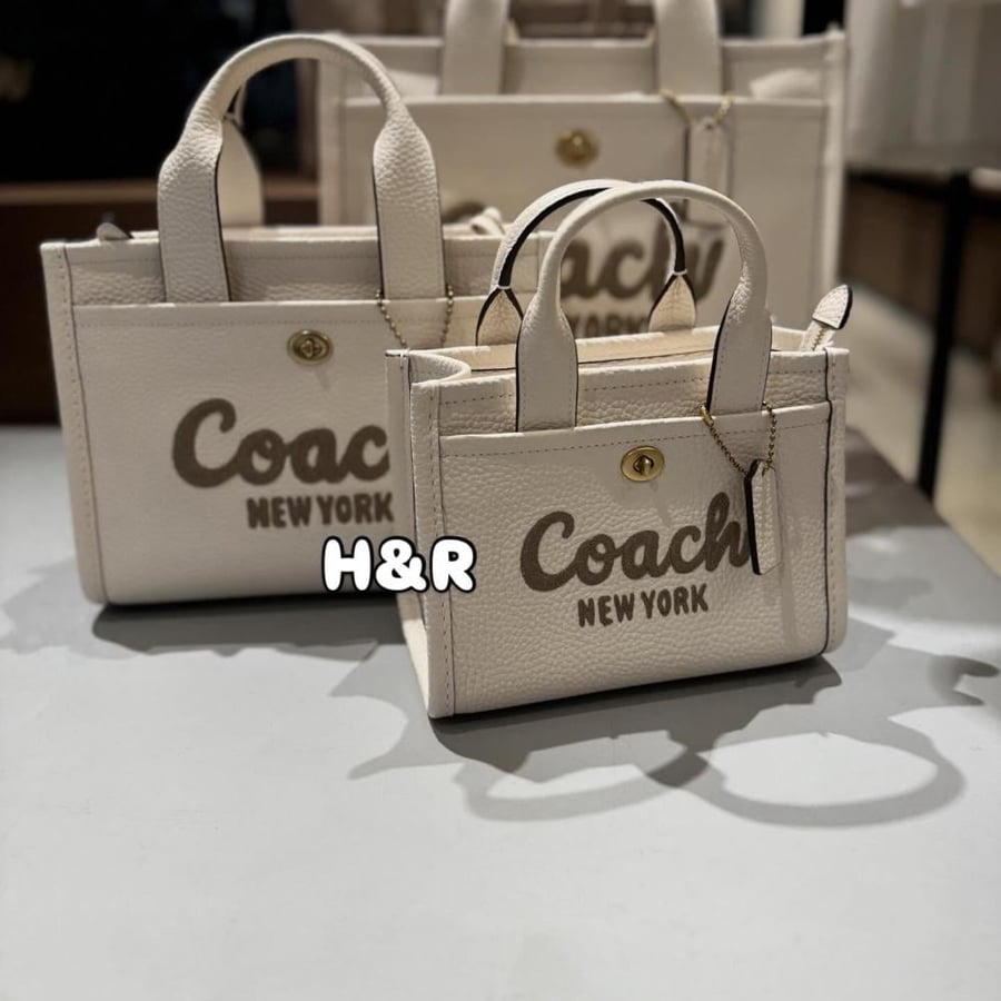 حقيبة كوتش Cargo Tote Bag 20