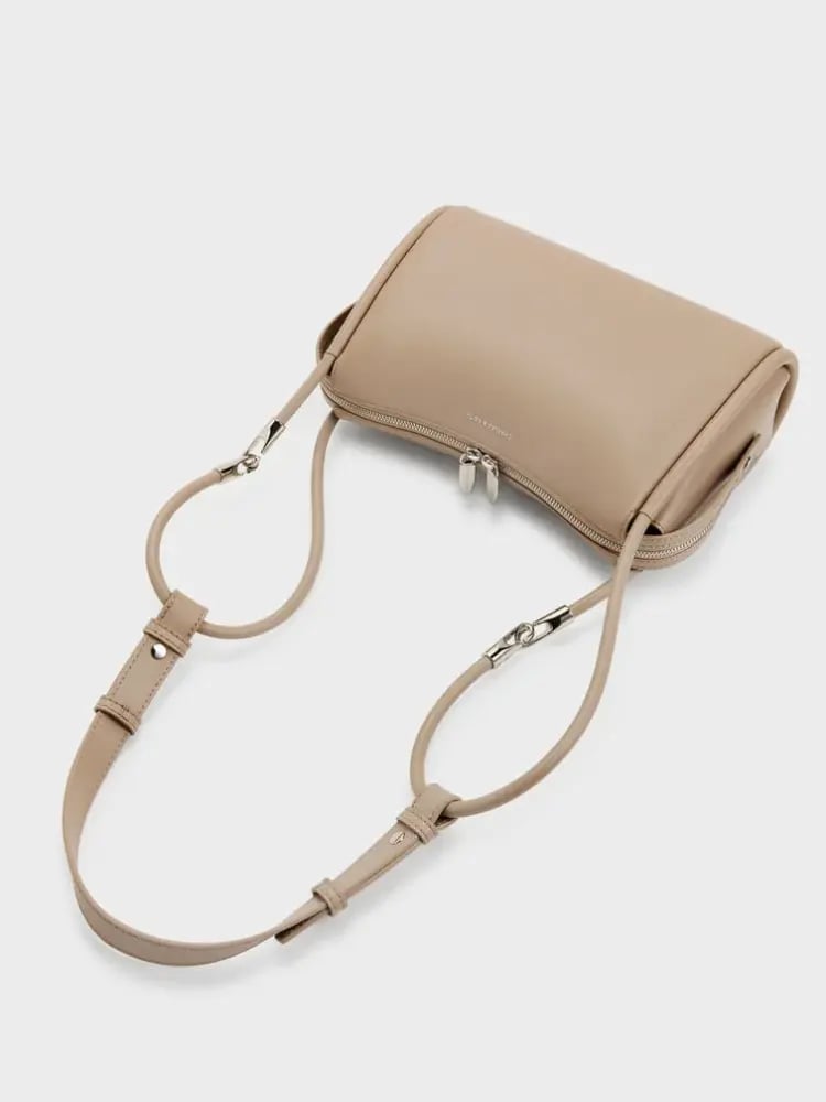 شنطه تشارلز اند كيثLyla Tubular Slouchy Shoulder