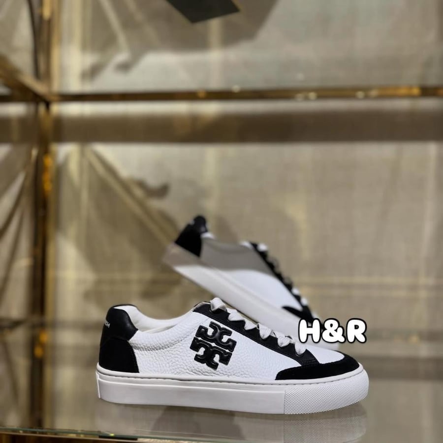 شوز توري بورش