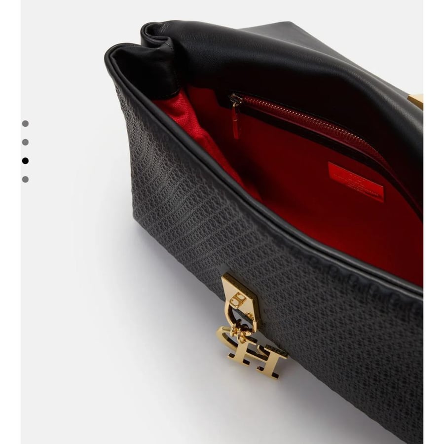 شنطه كارولينا هريرا  Camelot | Medium Shoulder Bag