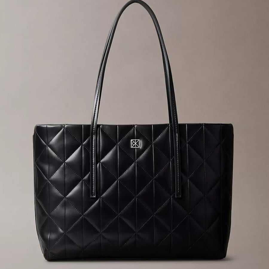 حقيبة كالفن  Quilted Emblem Logo Small Tote Bag
