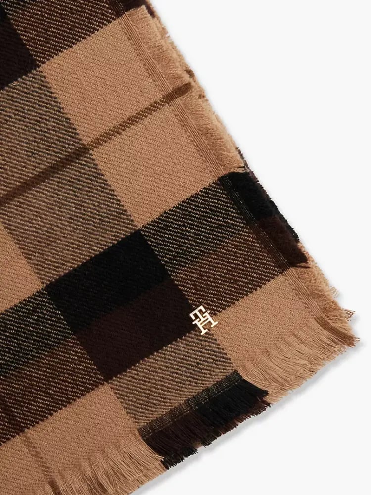 سكارف تومي  Plaid Cape