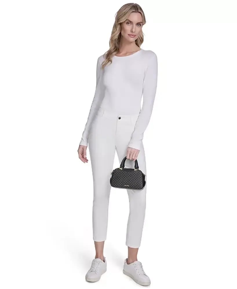 شنطه كالفن كلاين ميديم Akari Signature Medium Crossbody Handbag