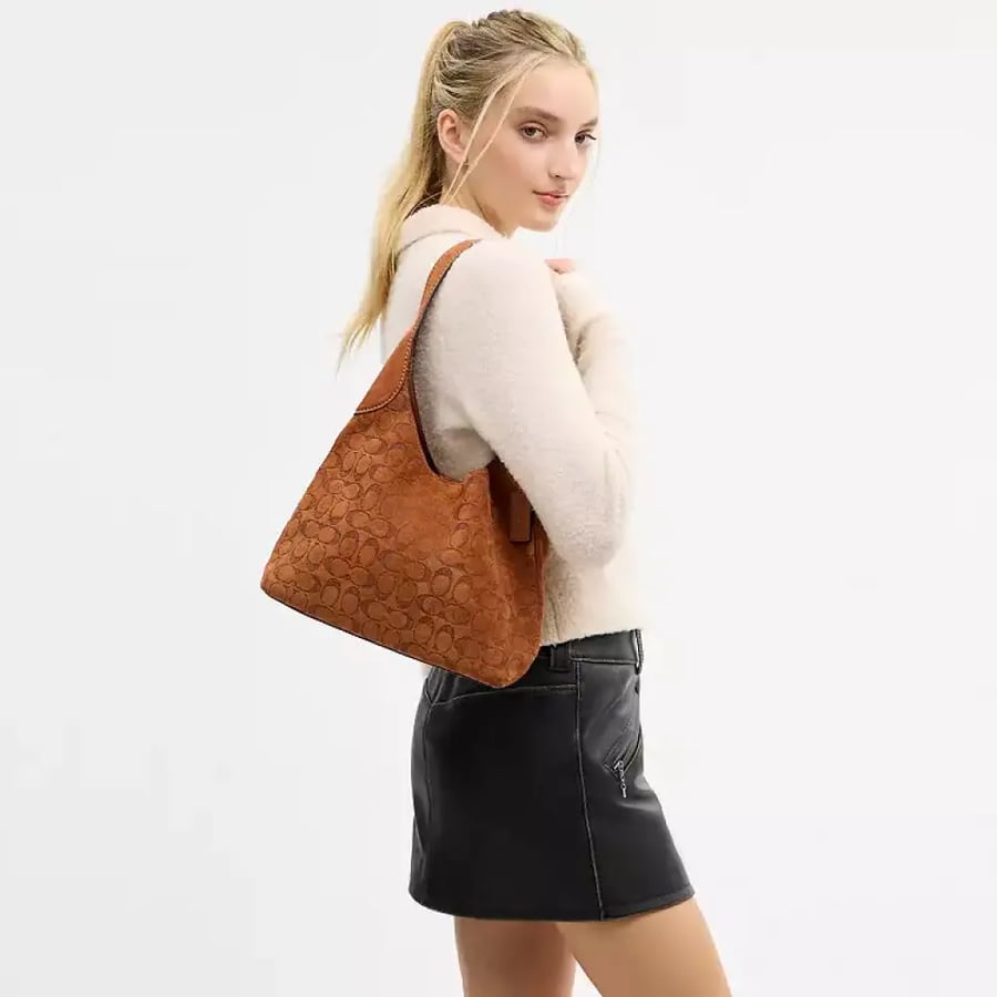 حقيبه كوتش Brooklyn Shoulder Bag 28