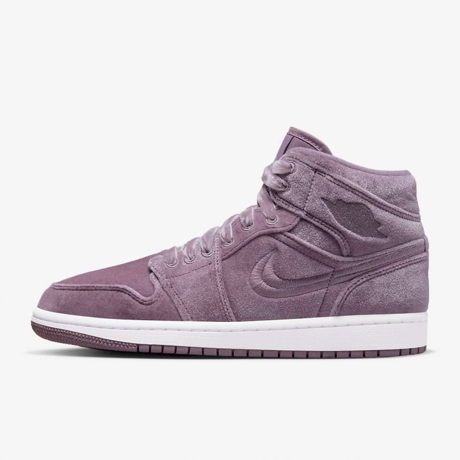 Nike Jordan 1 mid