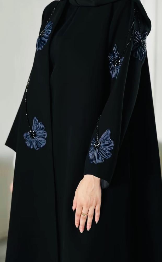 عباية ورد