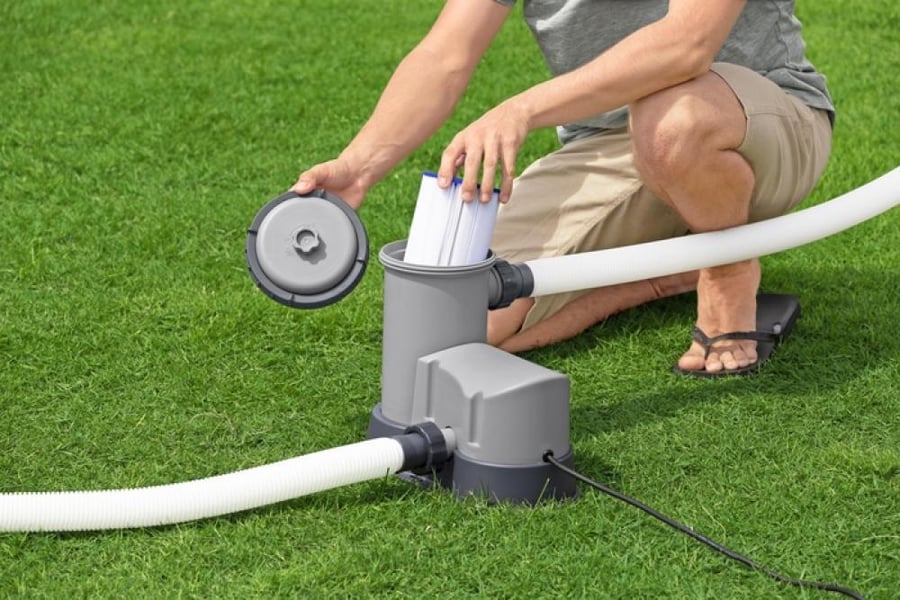 Bestway filter pump 5,678 liters / 1,500 gallons