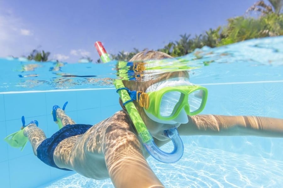 Children's snorkeling set from Bestway – fins, goggles, and snorkel – Bestway Snorkel Adventure Set
