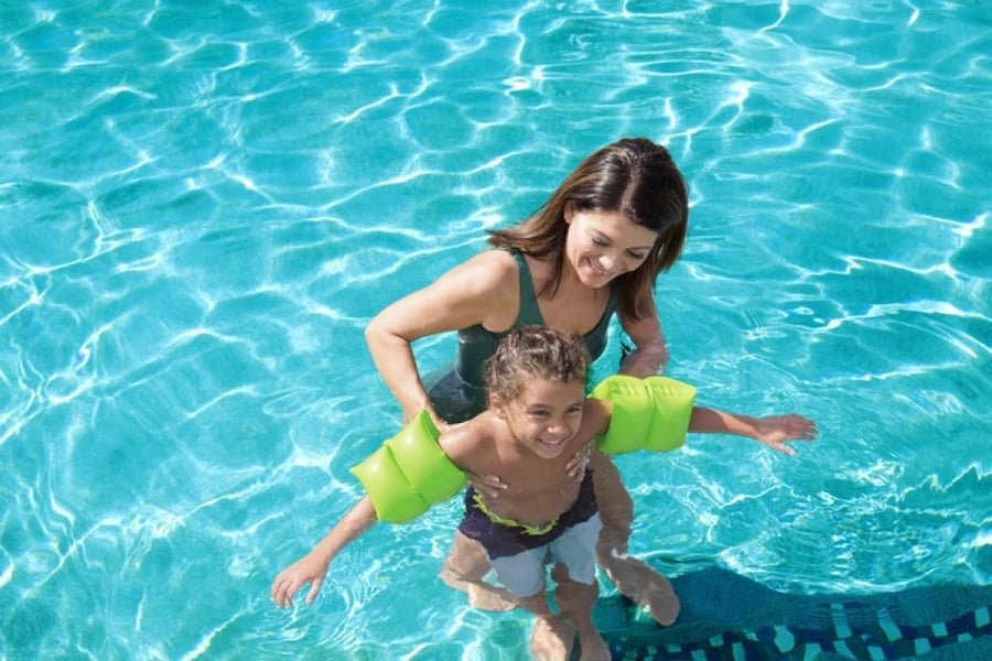 Inflatable swimming arms – Bestway Inflatable Arm Bands