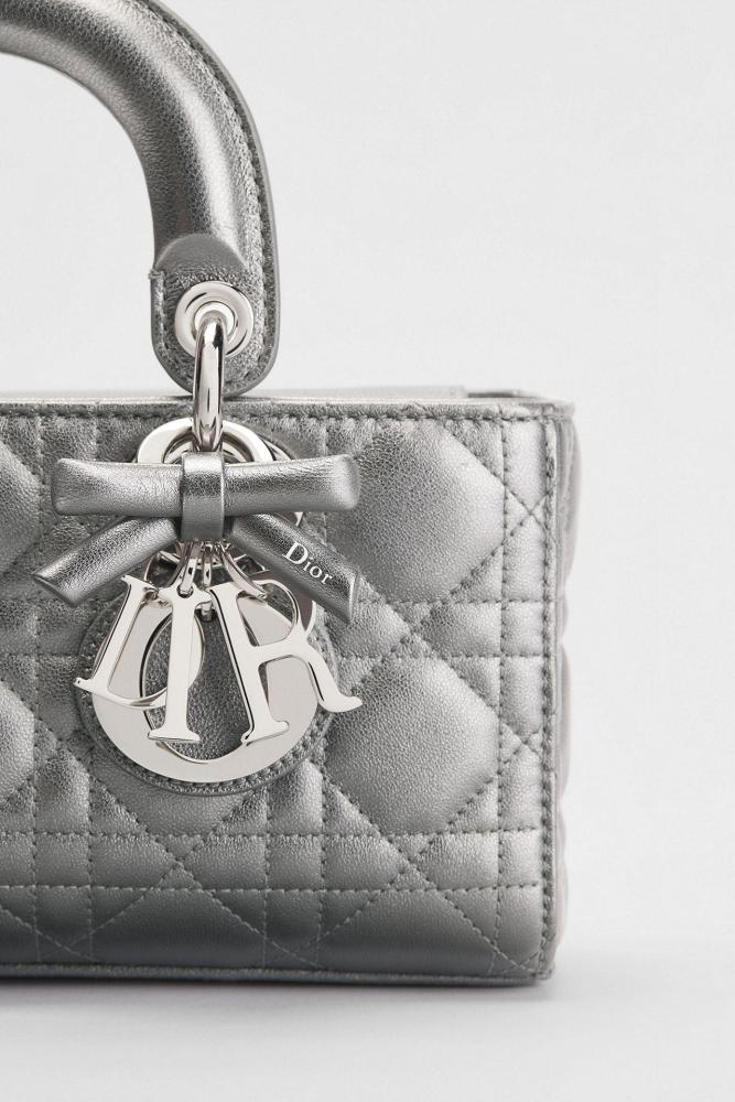 شنطة ديور  Small Lady D-Joy Bag