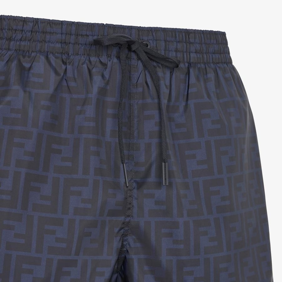 شورت فندي Fendi