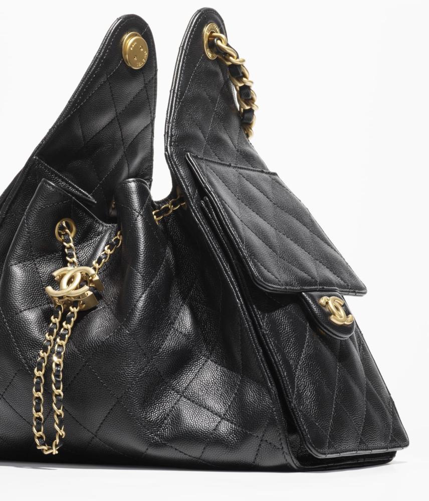 شنطة شانيل ميديم كافيار CHANEL 25 medium  HANDBAG