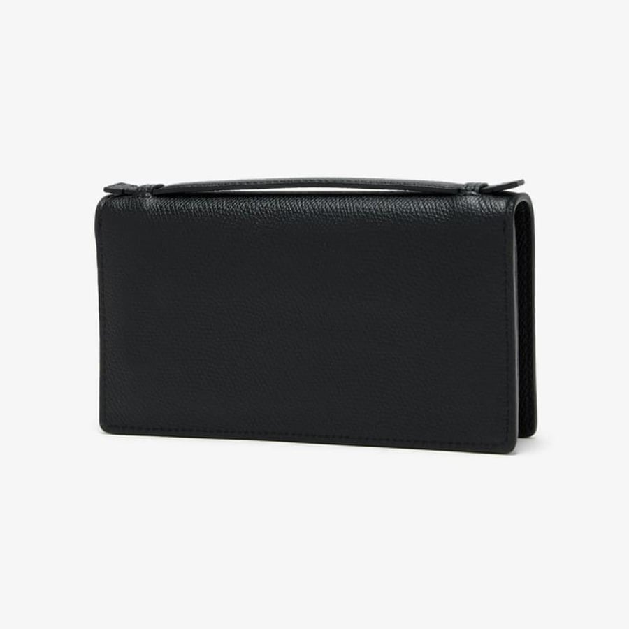 شنطة فالنتينو VALENTINO GARAVANI  VLogo Signature chain wallet