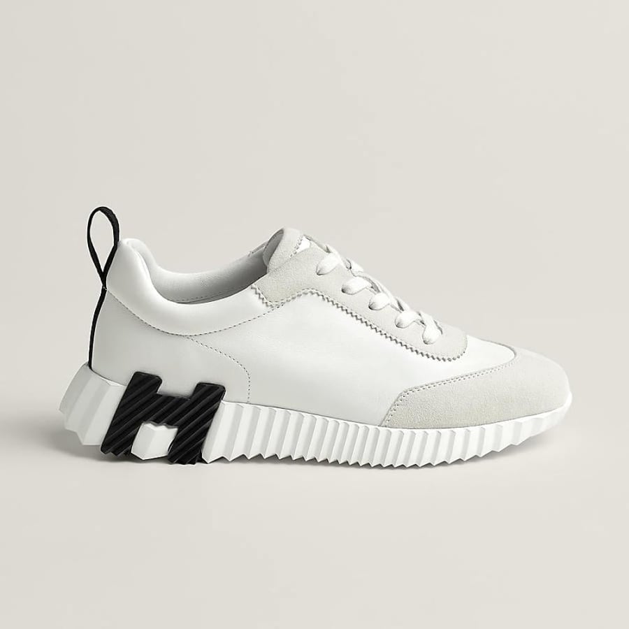 حذاء ارميز ابيض Bouncing sneaker