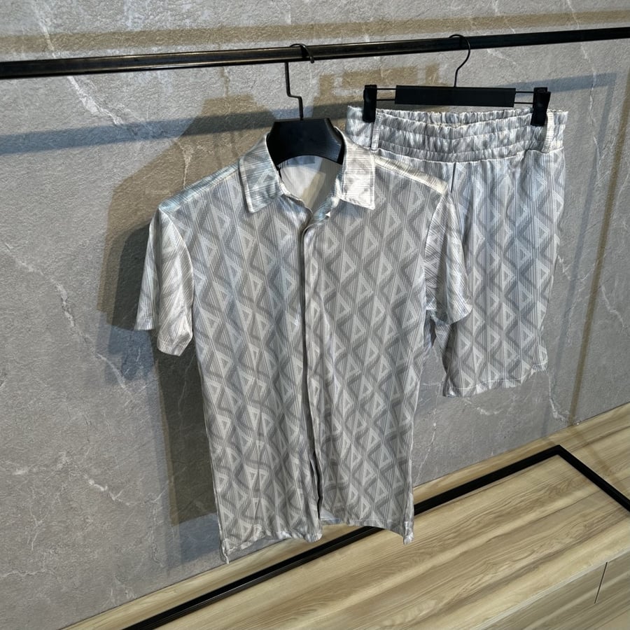 طقم صيفي ديور سكري