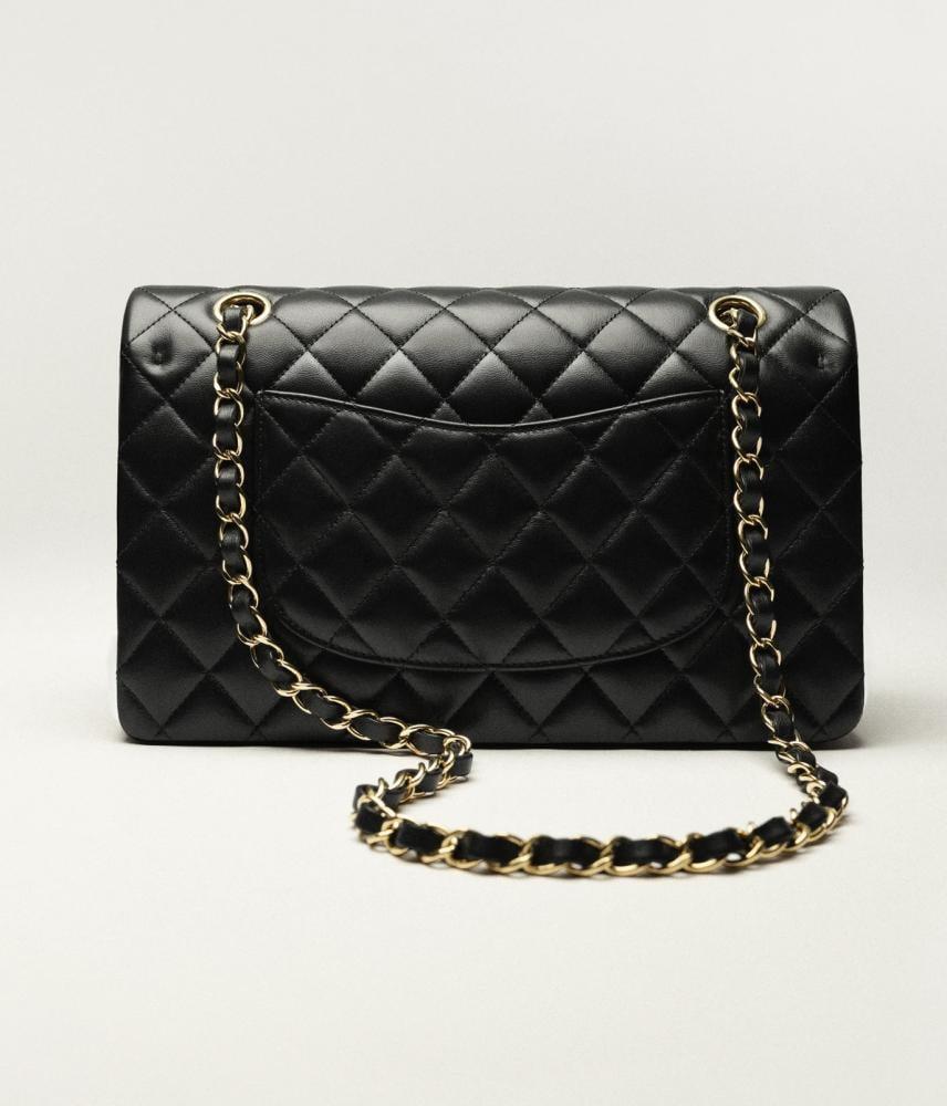 شنطة شانيل CLASSIC 11.12 HANDBAG   Lambskin  Black