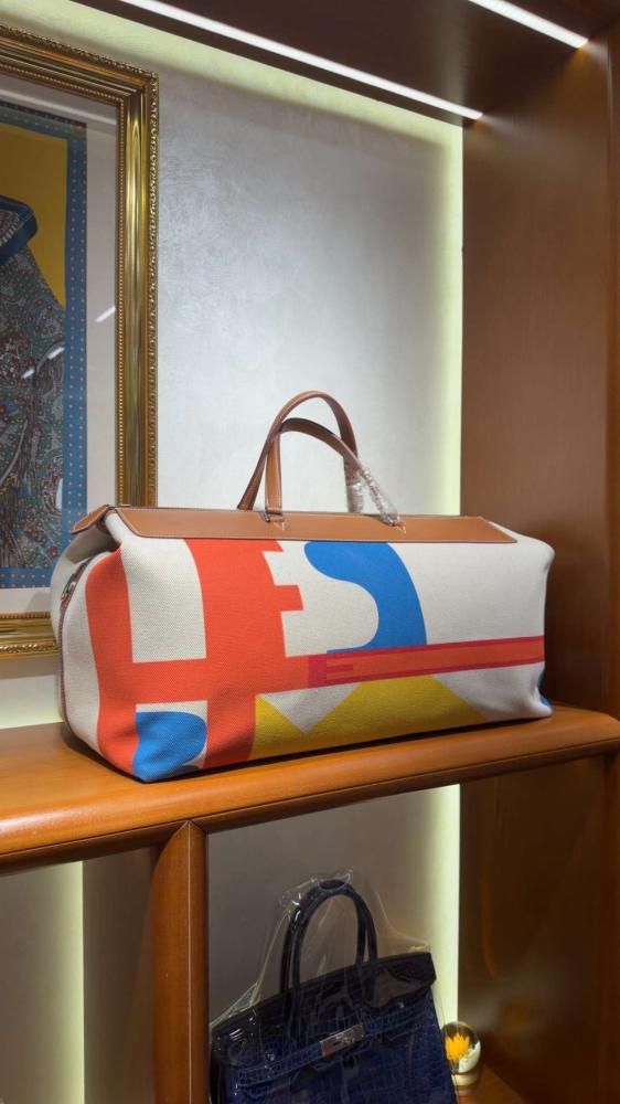 شنطة سفر ايرميز R.M.S Weekender bag