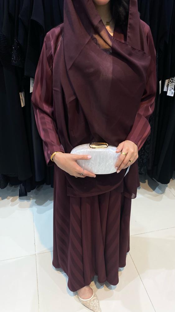عبايه مقلم