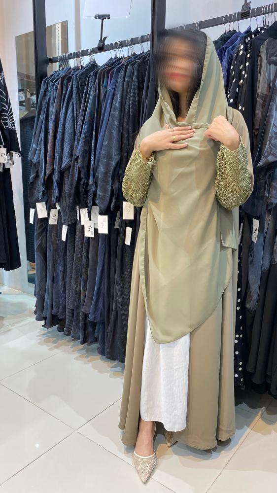 عبايه دبل كلوش