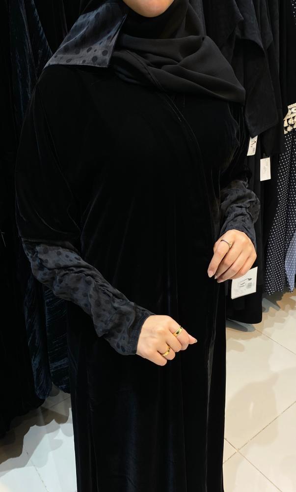 مخمل حرير منقط