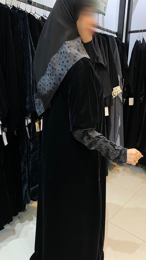 مخمل حرير منقط