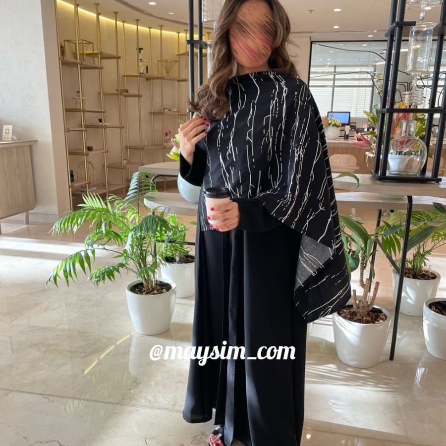 عبايه بقماش ملكي _m_285