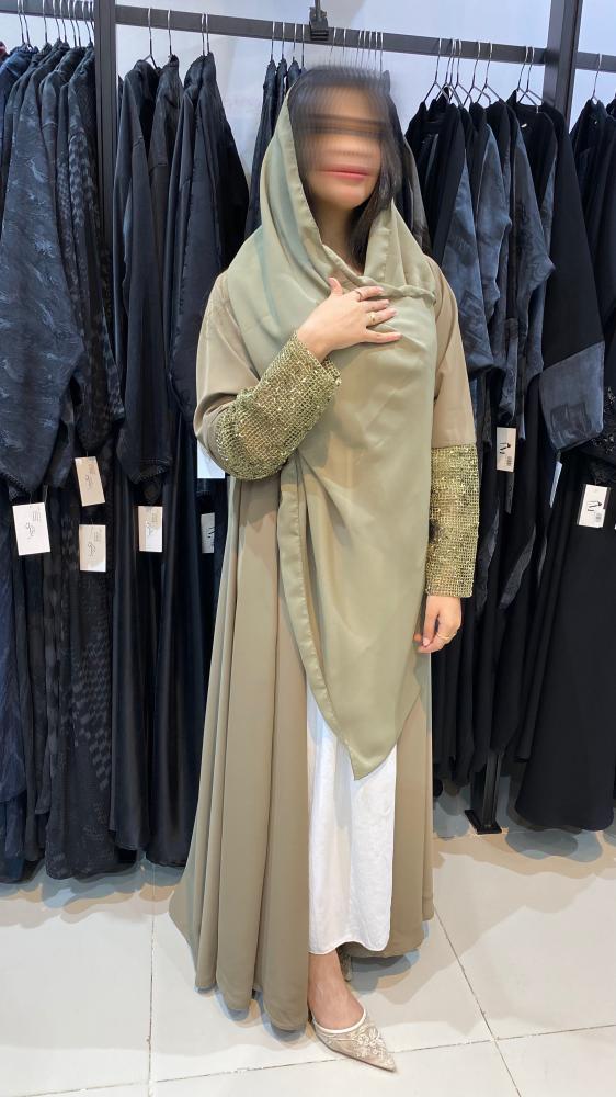 عبايه دبل كلوش