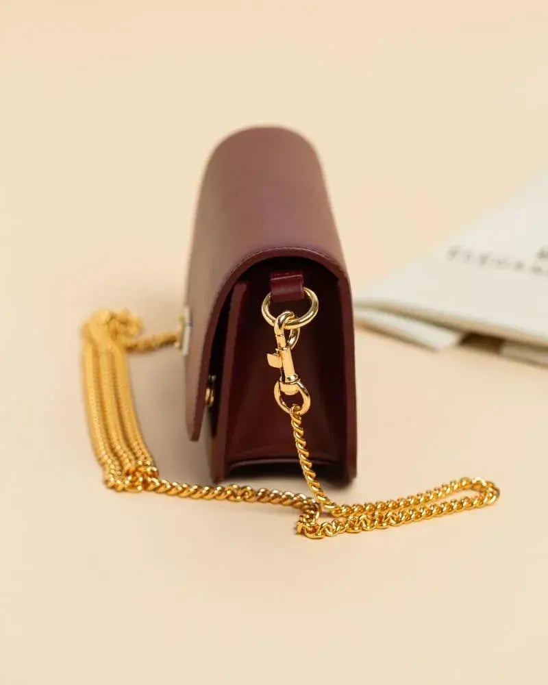 شنطة سارا جلد طبيعي إيطالي ماركة Elegance Lovers