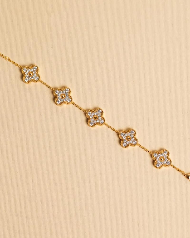 إسوارة فان كليف ديزاين كريستال مطلية ذهب ماركة Elegance Lovers