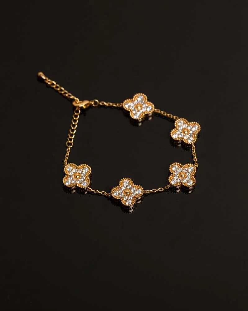 إسوارة فان كليف ديزاين كريستال مطلية ذهب ماركة Elegance Lovers