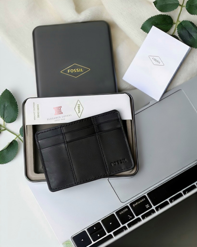 محفظة بطاقات ماركة فوسيل Black