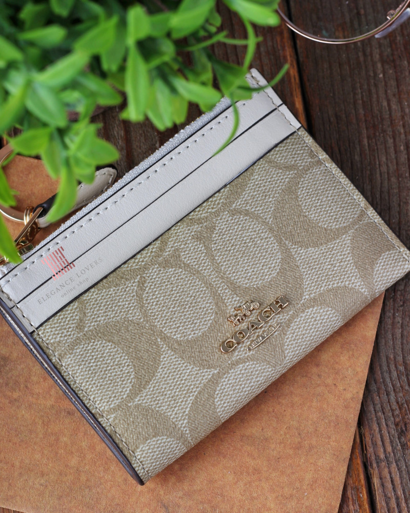 Coach brand card holder