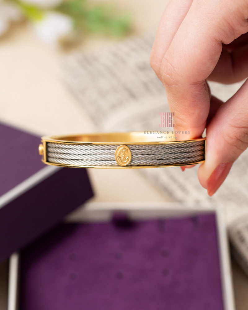 إسوارة مطلية ذهب ماركة شاريول -   Forever Bangle Gold