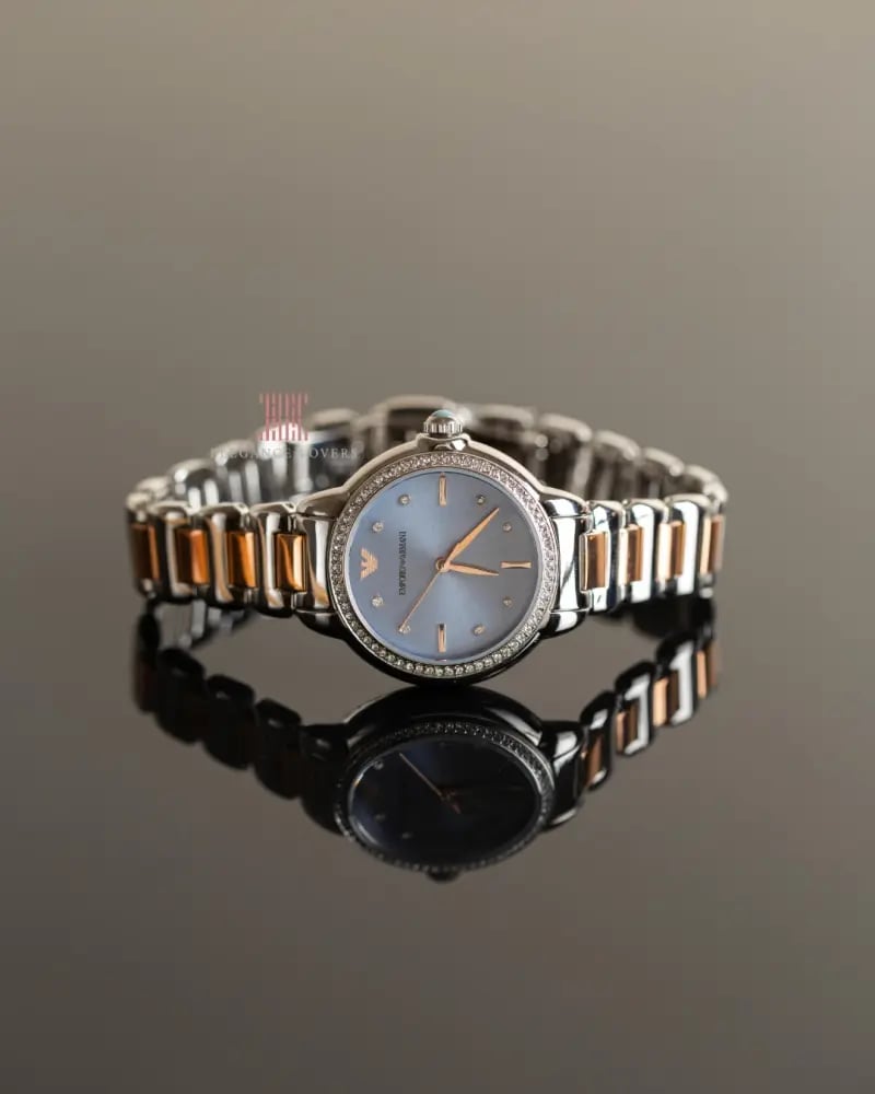 ساعة نسائية كريستال ماركة امبريو ارماني AR11597