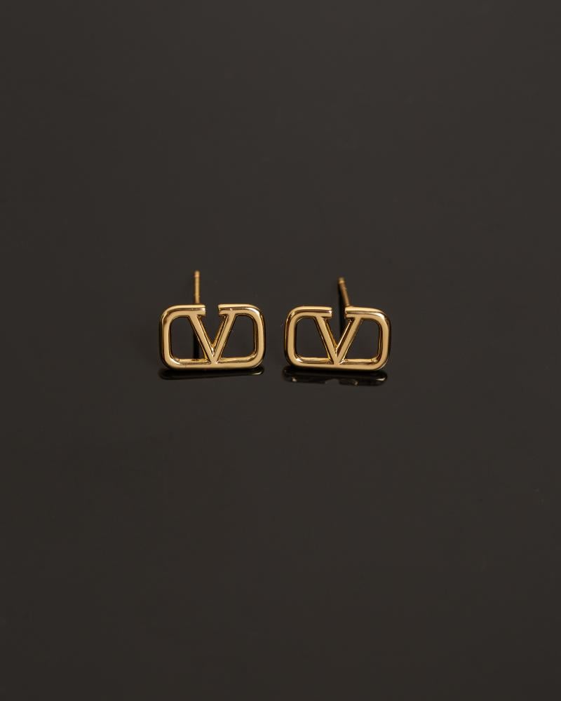 حلق فلنتينو ديزاين ماركة Elegance Lovers