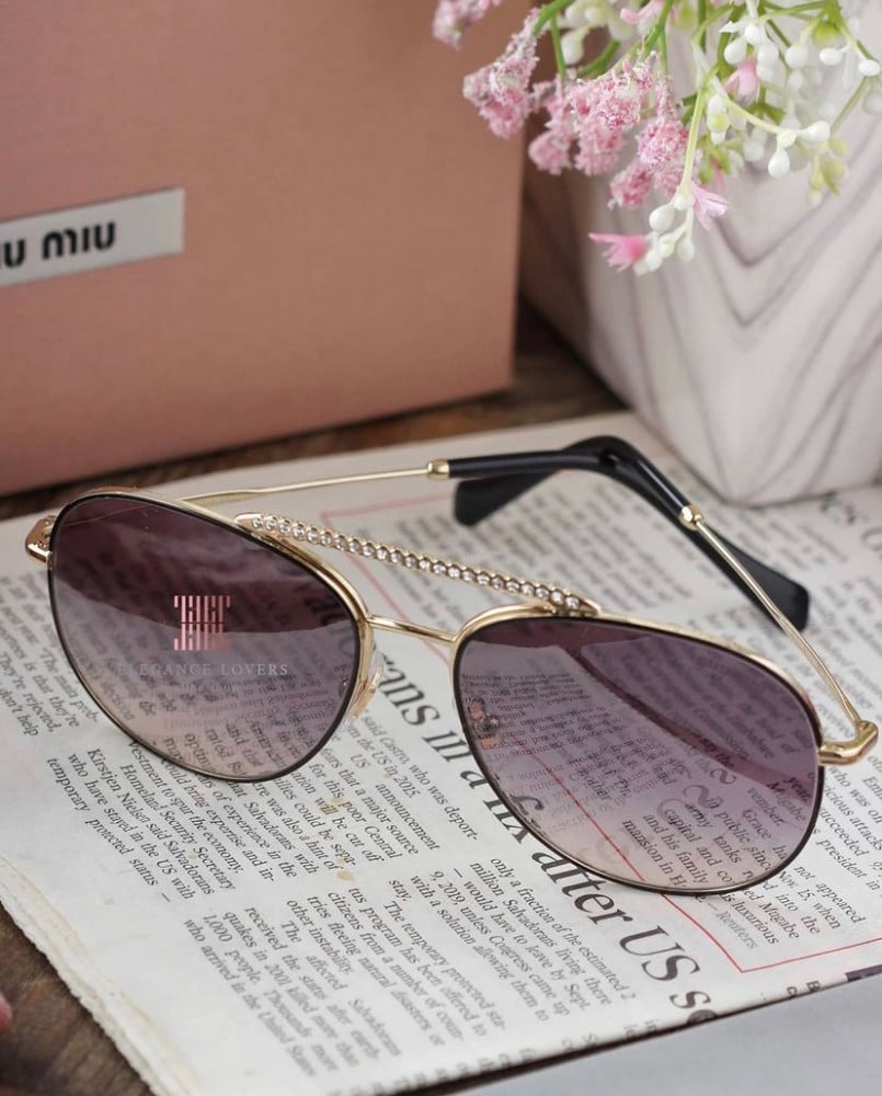 نظارة شمسية نسائية ماركة ميو ميو - Miu Miu Black Crystals