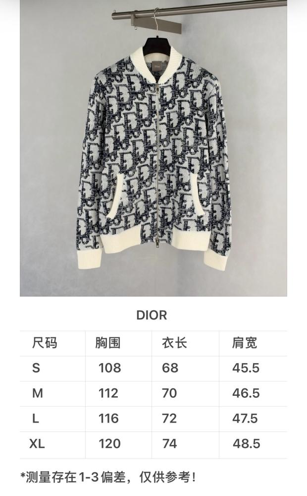 جاكيت D