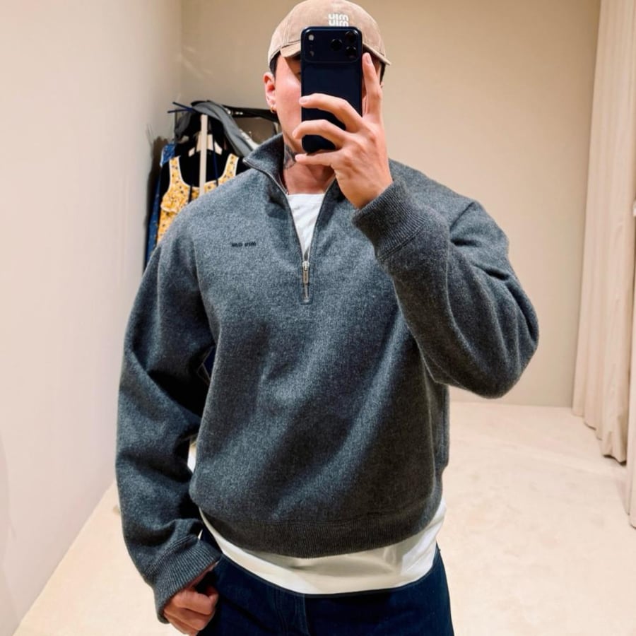 سويتر | Miu Miu