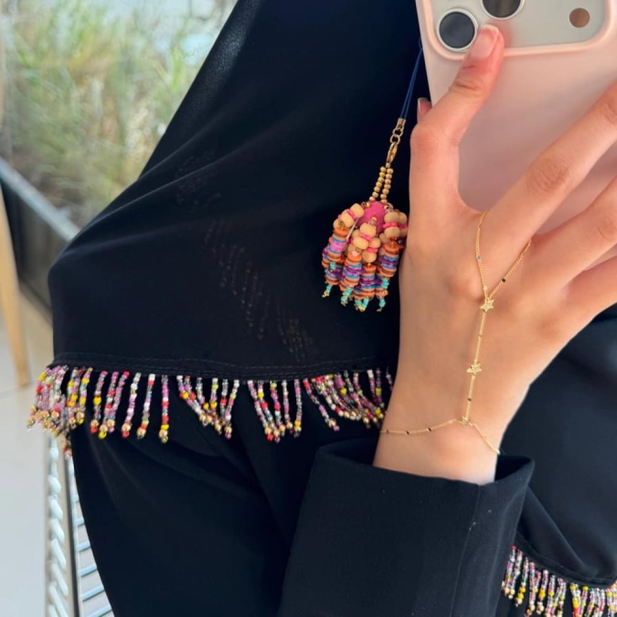 طرحه لون زيتي هدب خرز زيتي