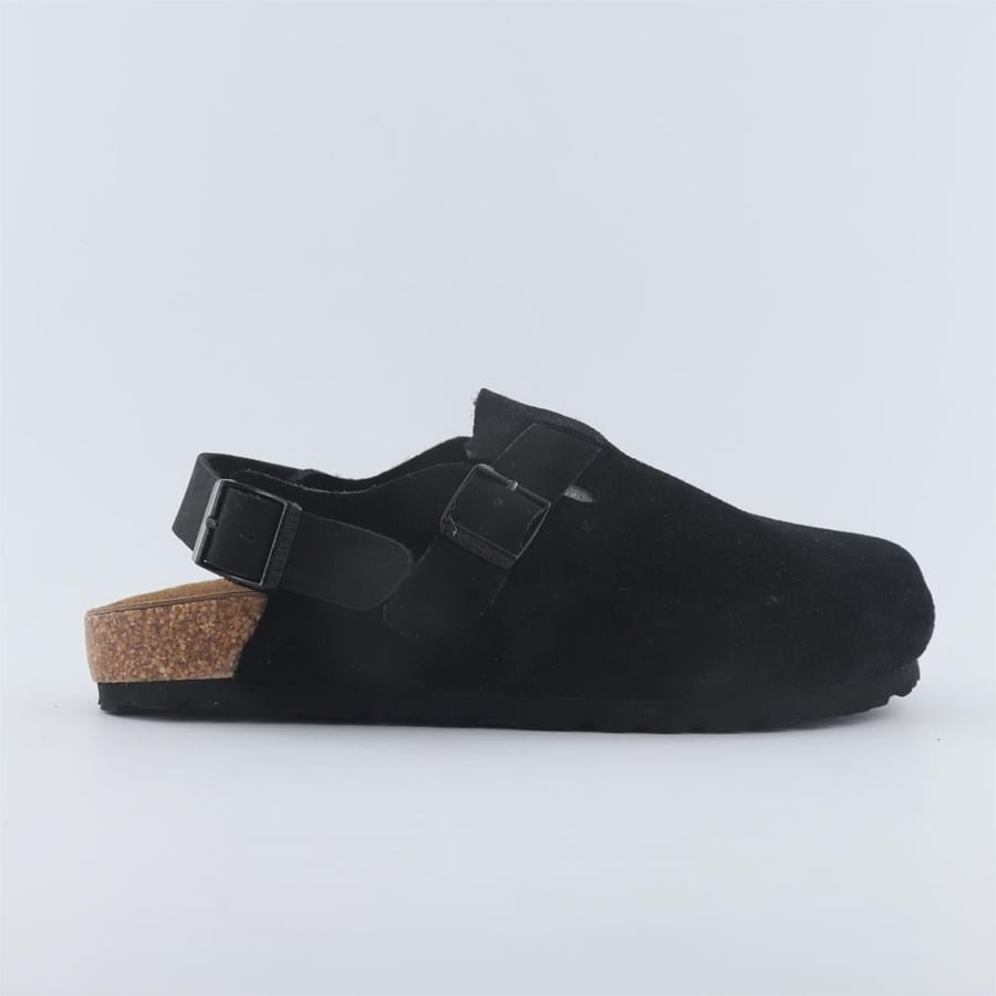 Birkenstock كلوق سويدي فاخر بتفصيل إبزيم أنيق
