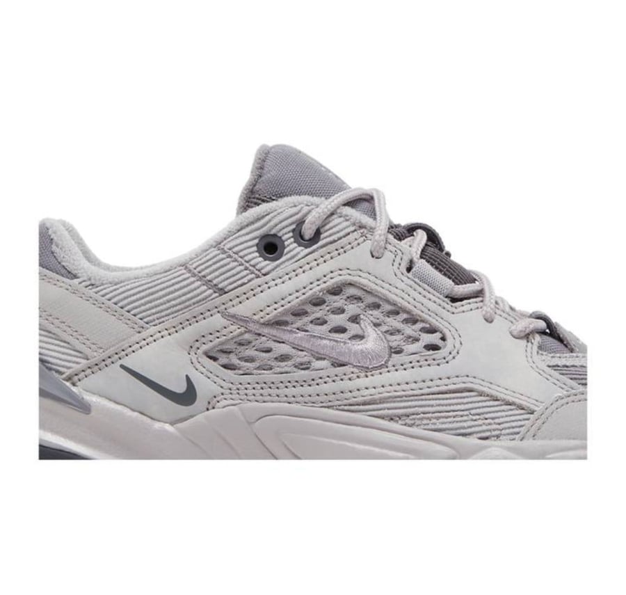Nike M2K