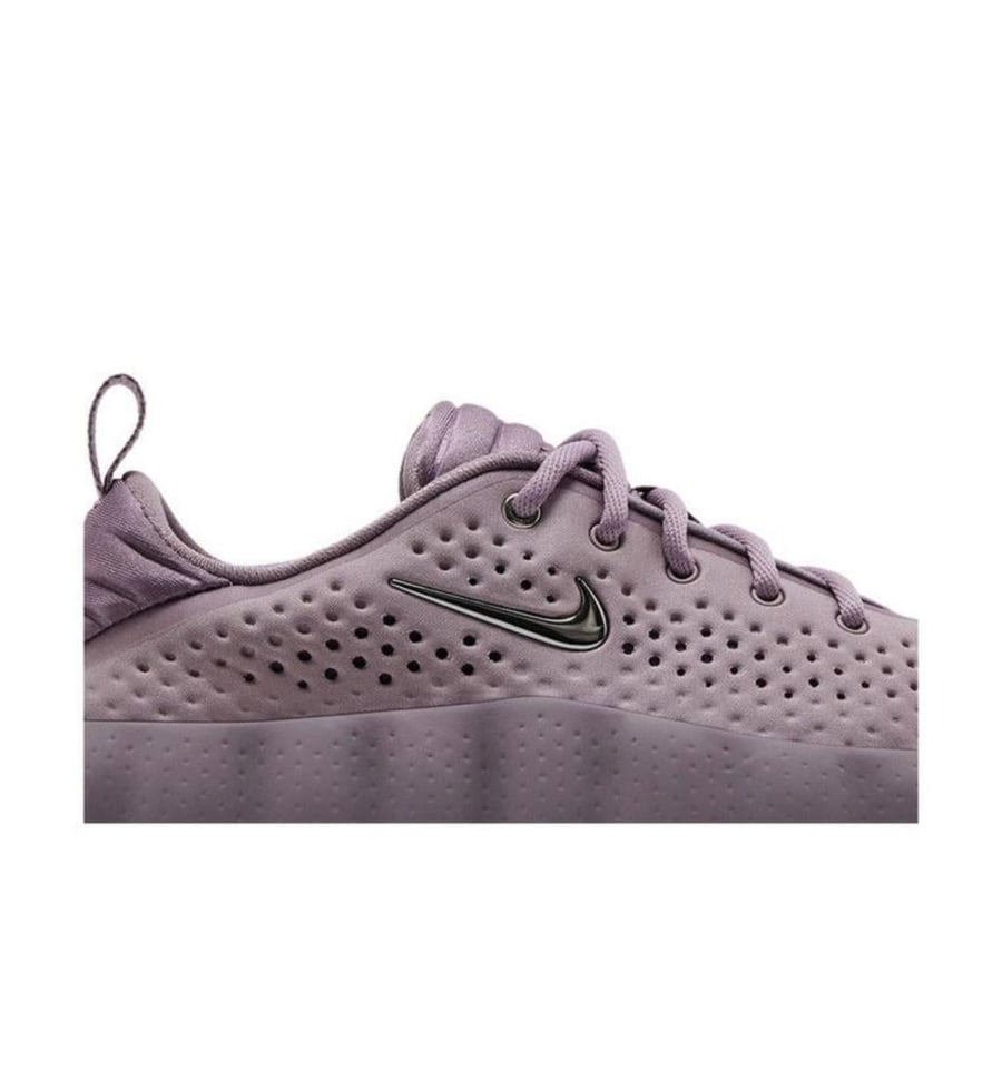 Nike Mind 002 X1