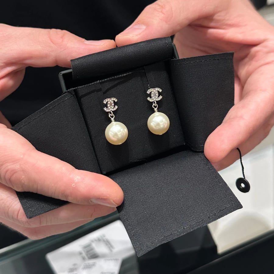 Earring Chanel